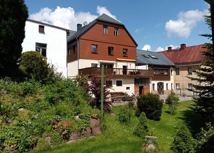 Im Wiesenthal アパート